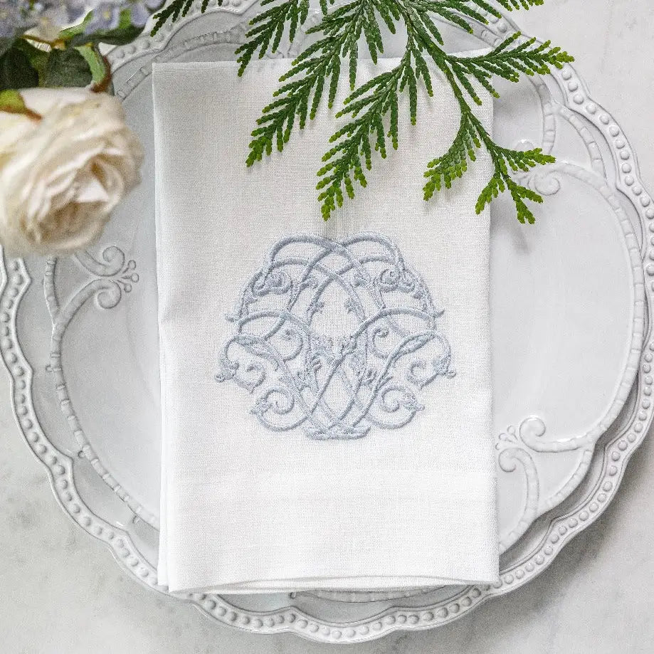 Baroque Linen Tri-Fold Napkin