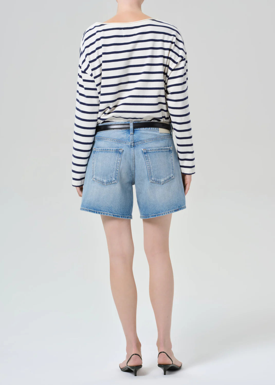 Billie Relaxed Short in Sparrow