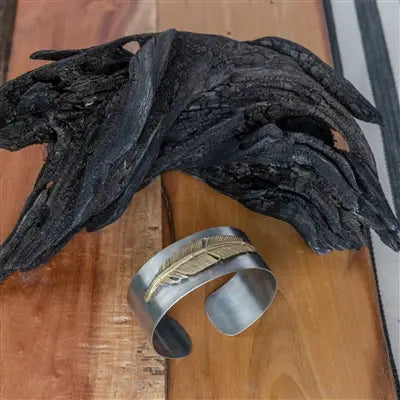 Penna Feather Cuff