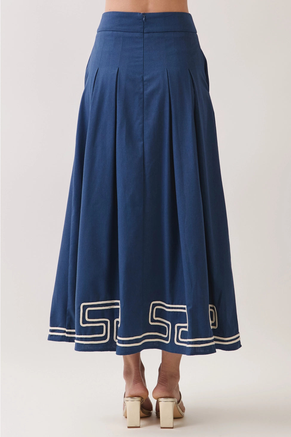 Embroidered Pleated Maxi Skirt