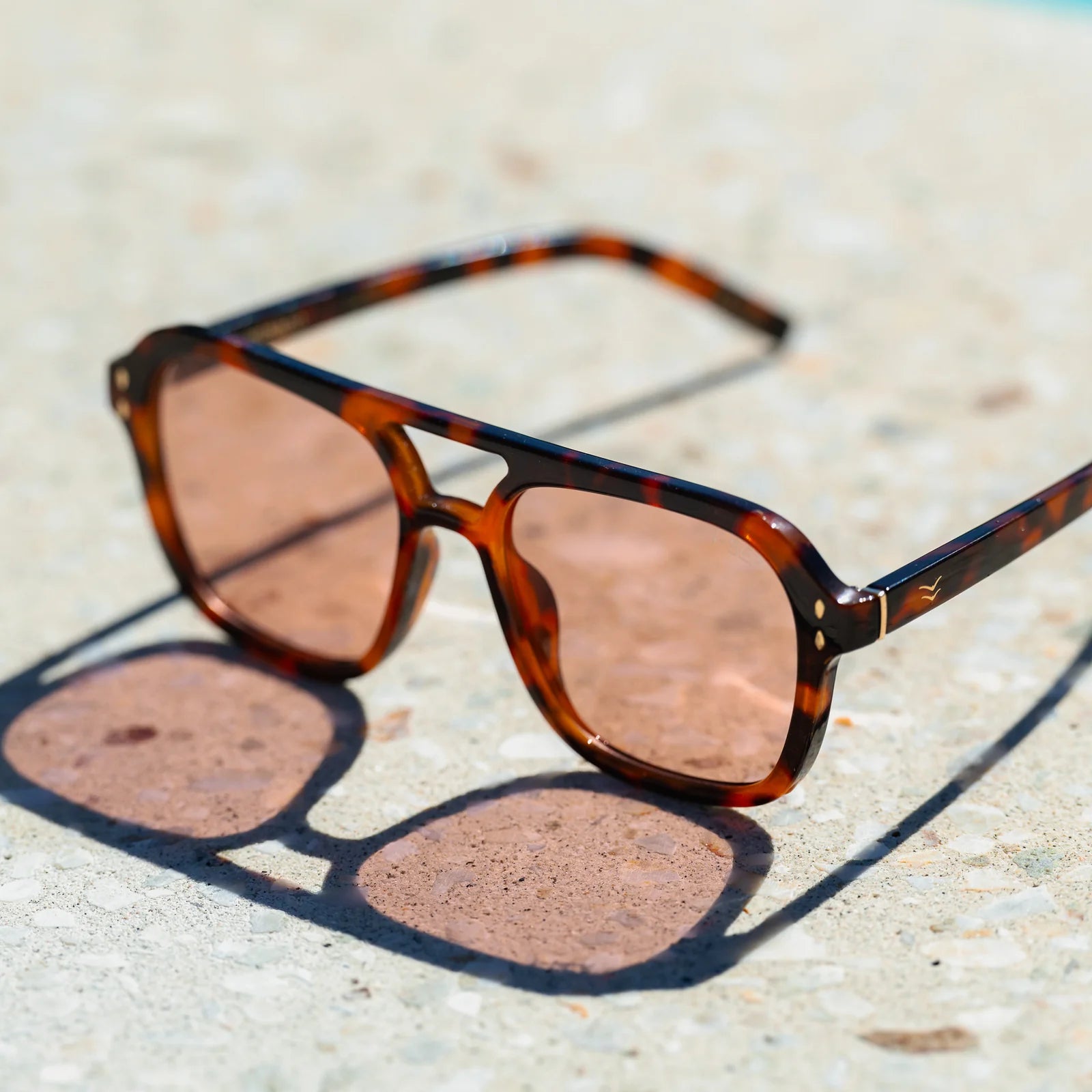 Monaco Tort/Peach Sunglasses