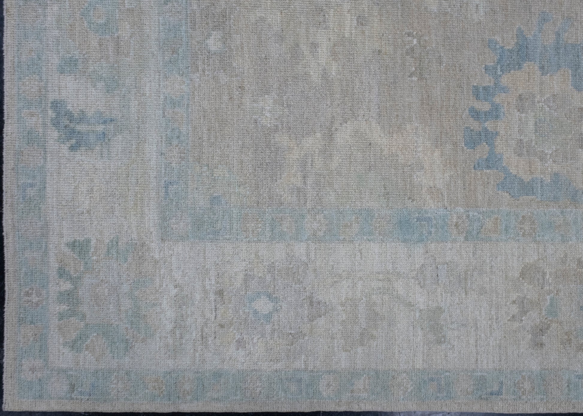 Turkish Oushak Rug 8'4" x 10'4"