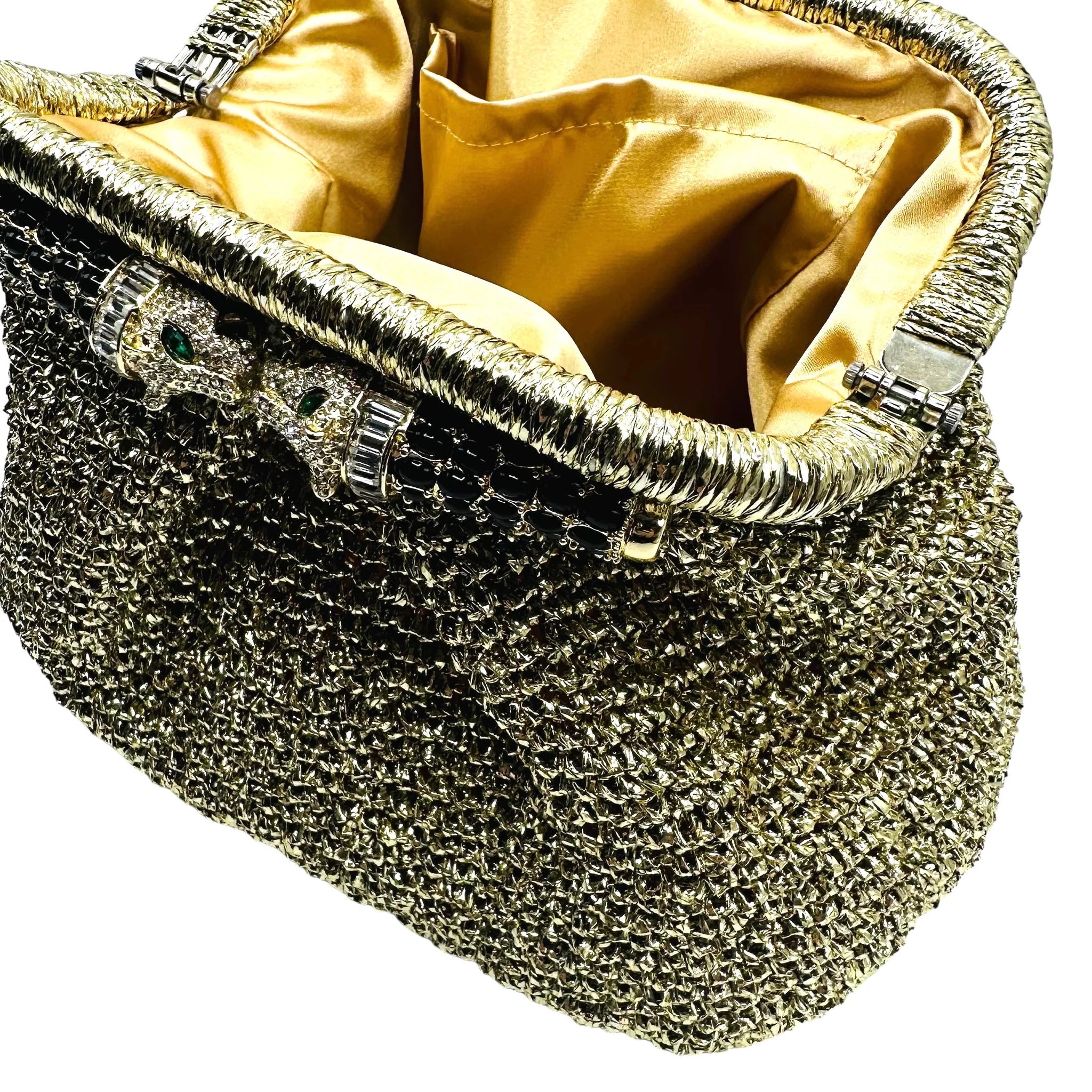Garland Pouch