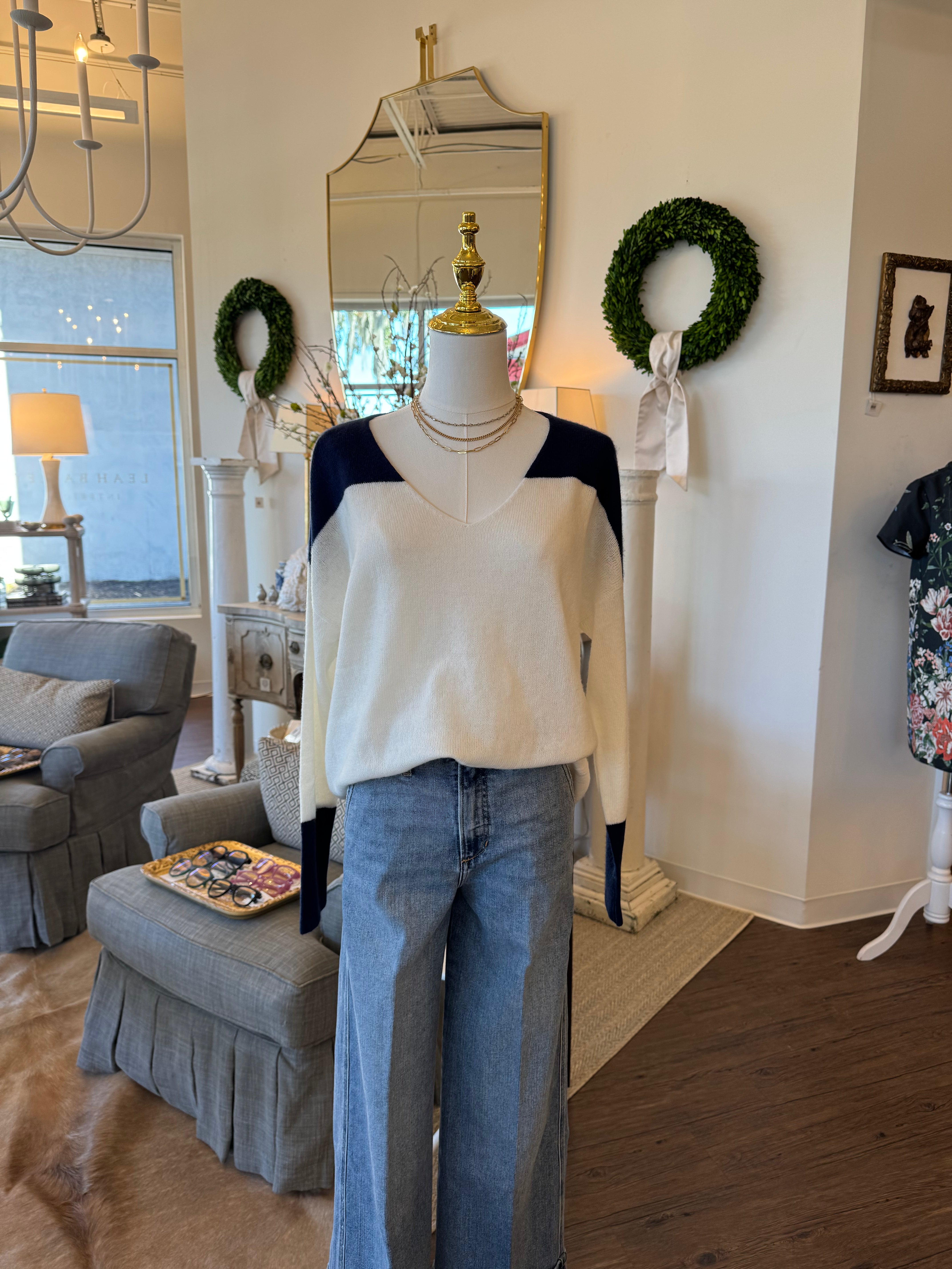 The Bluff Cashmere V-Neck Crew