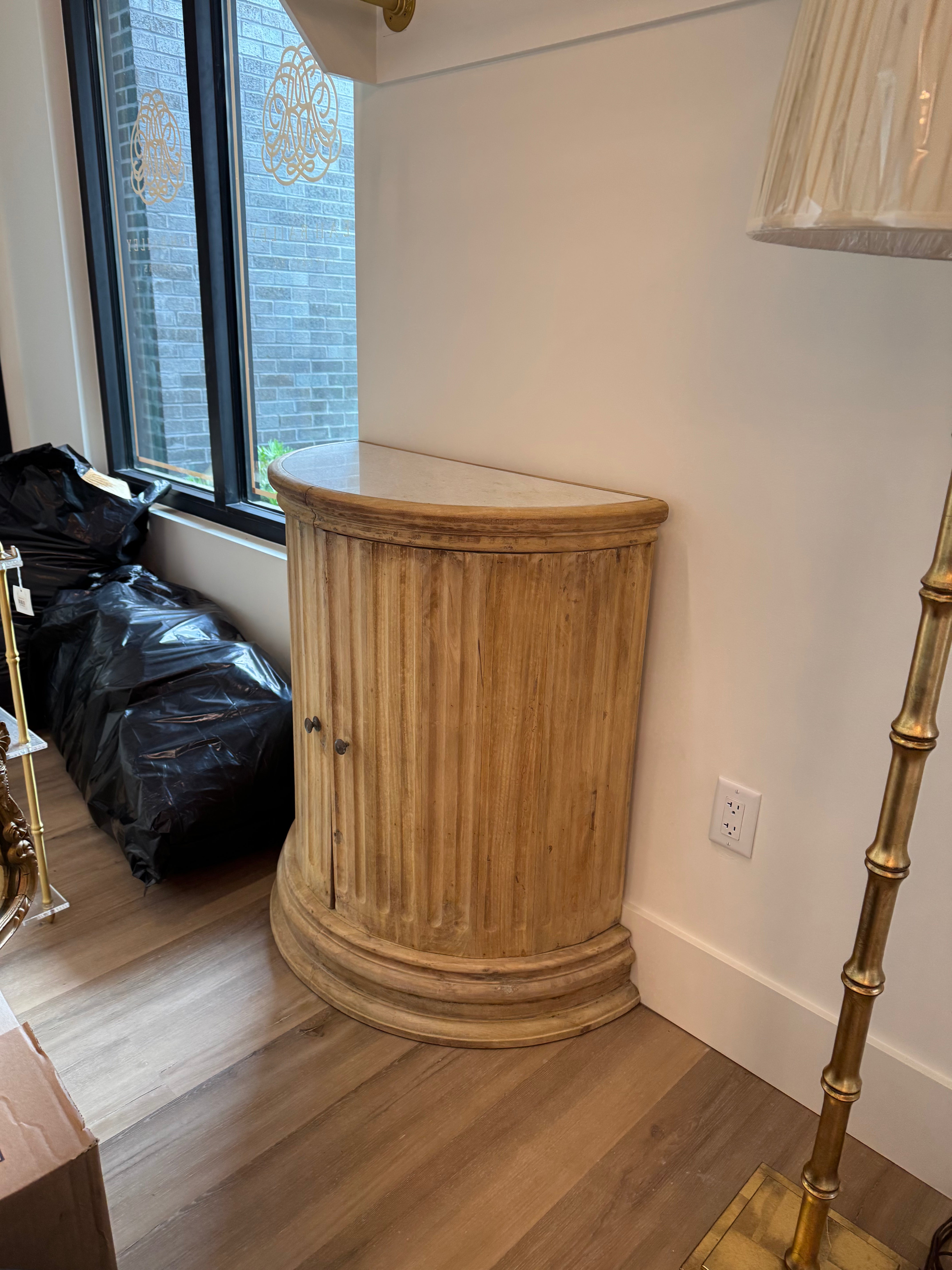 Column Console