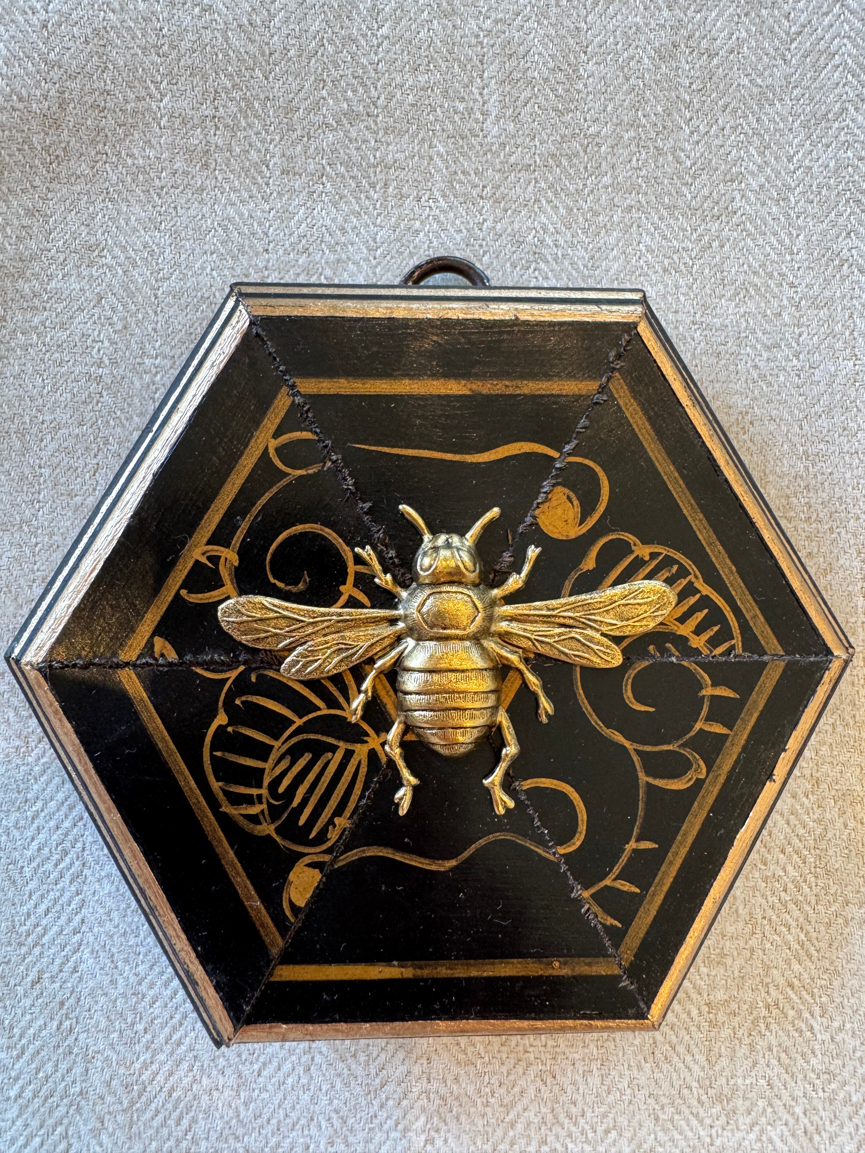 Museum Bee