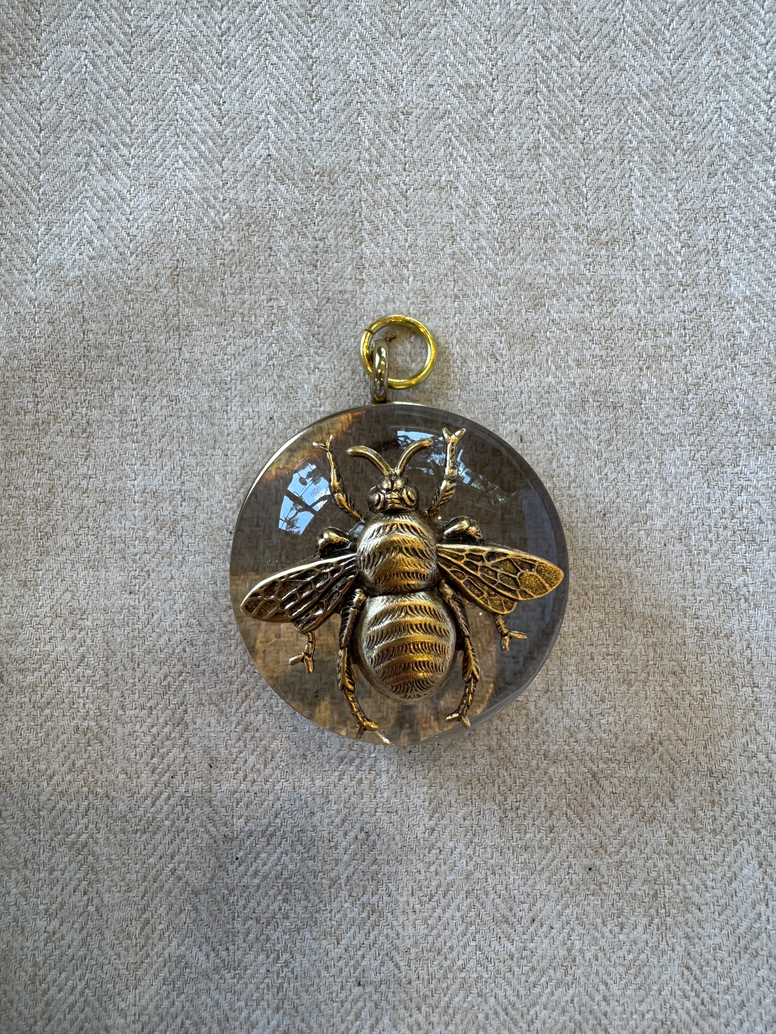 Museum Bee