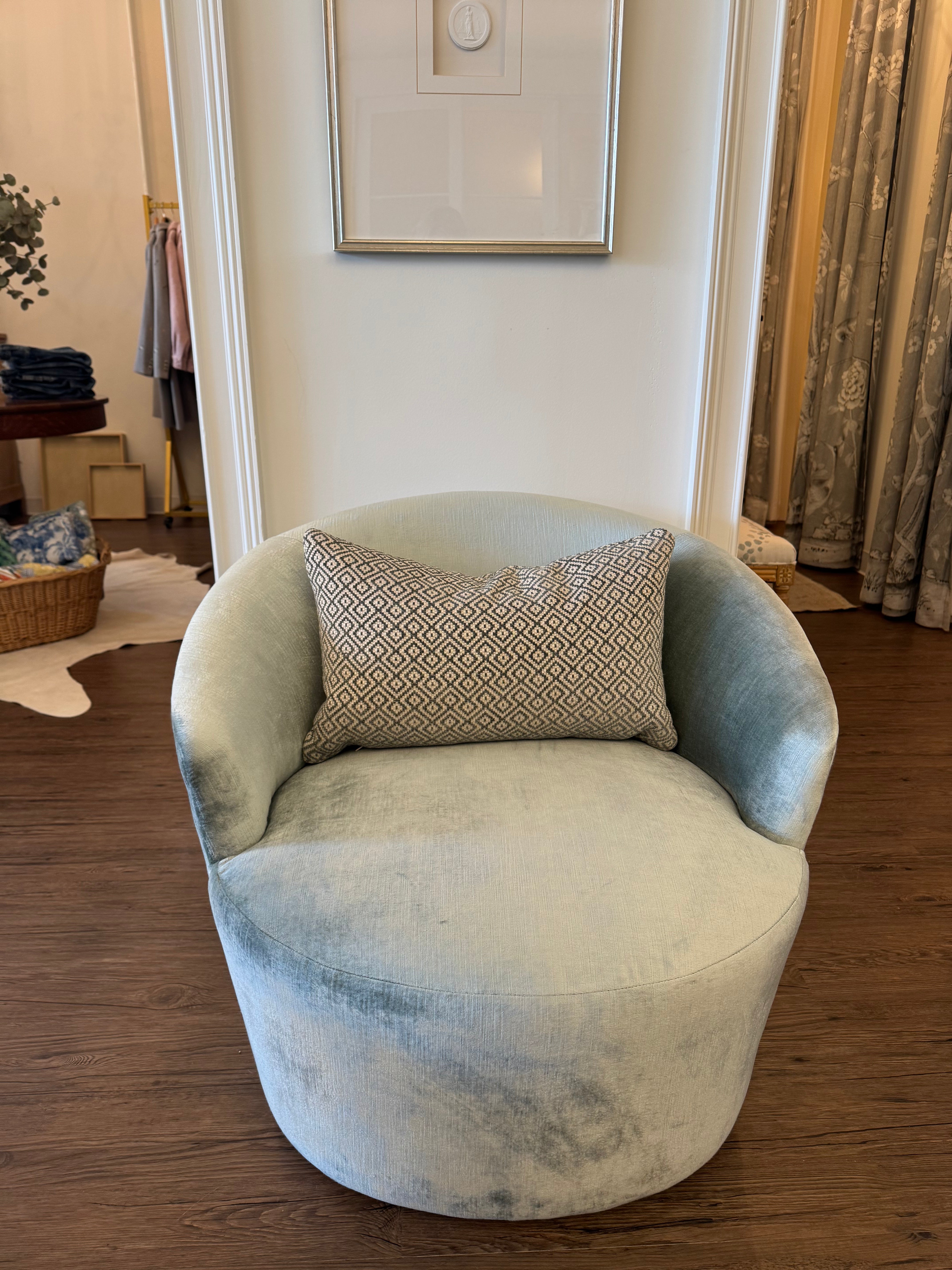 Gemma Swivel Chair