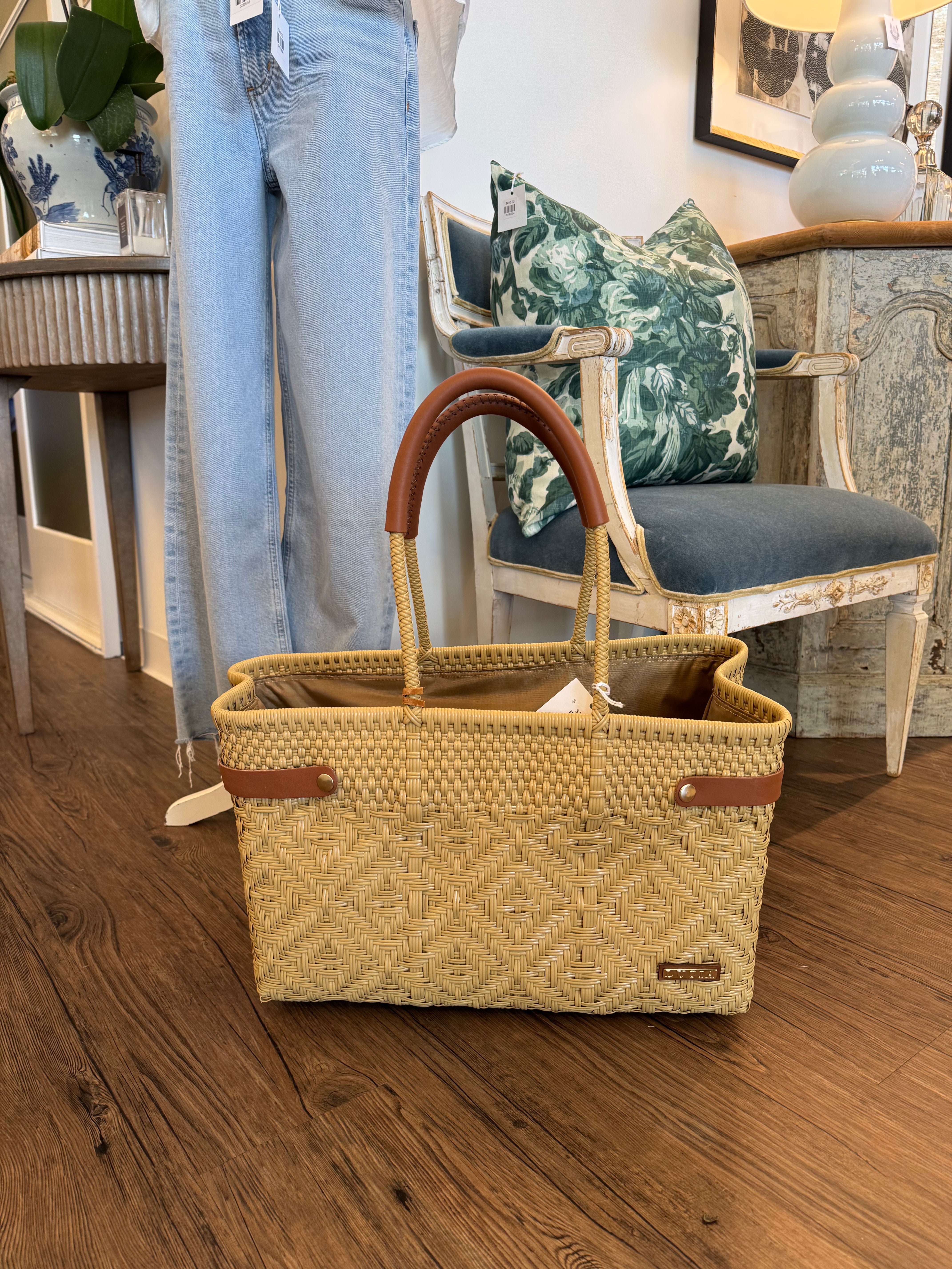 Luzia Open Woven Basket Tote