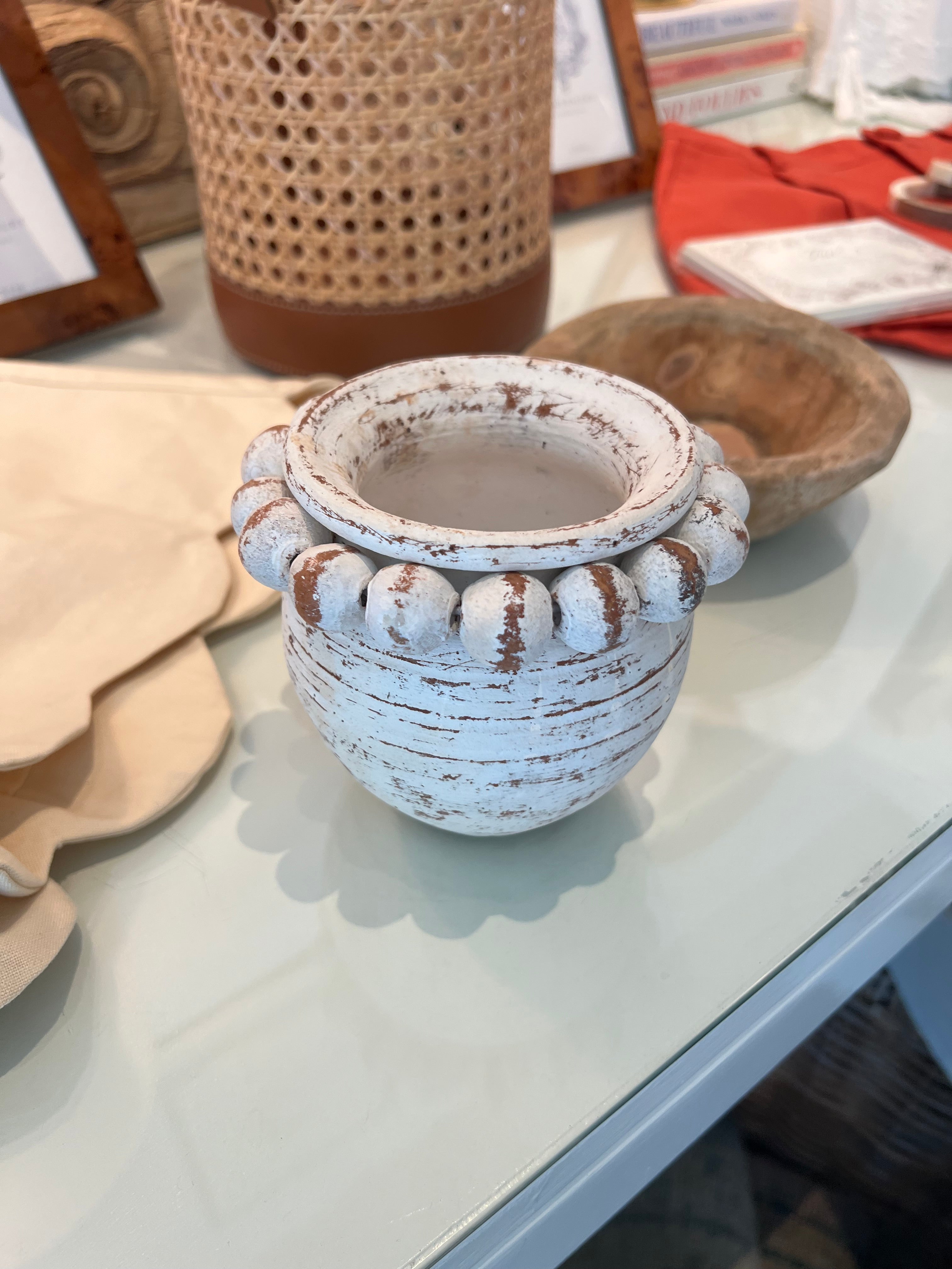 Beadzie Vessel in White