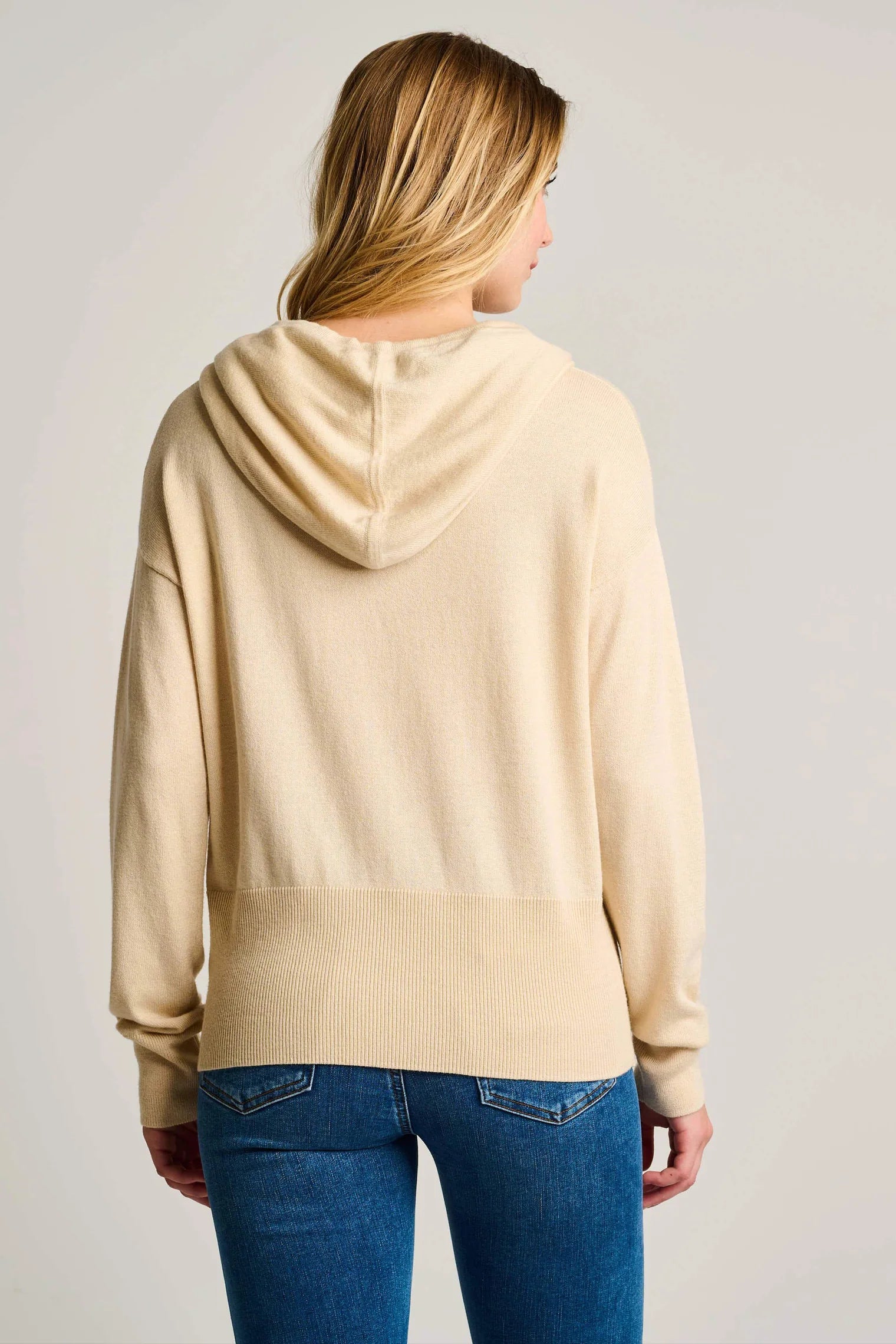Poppy Hoodie in Oat