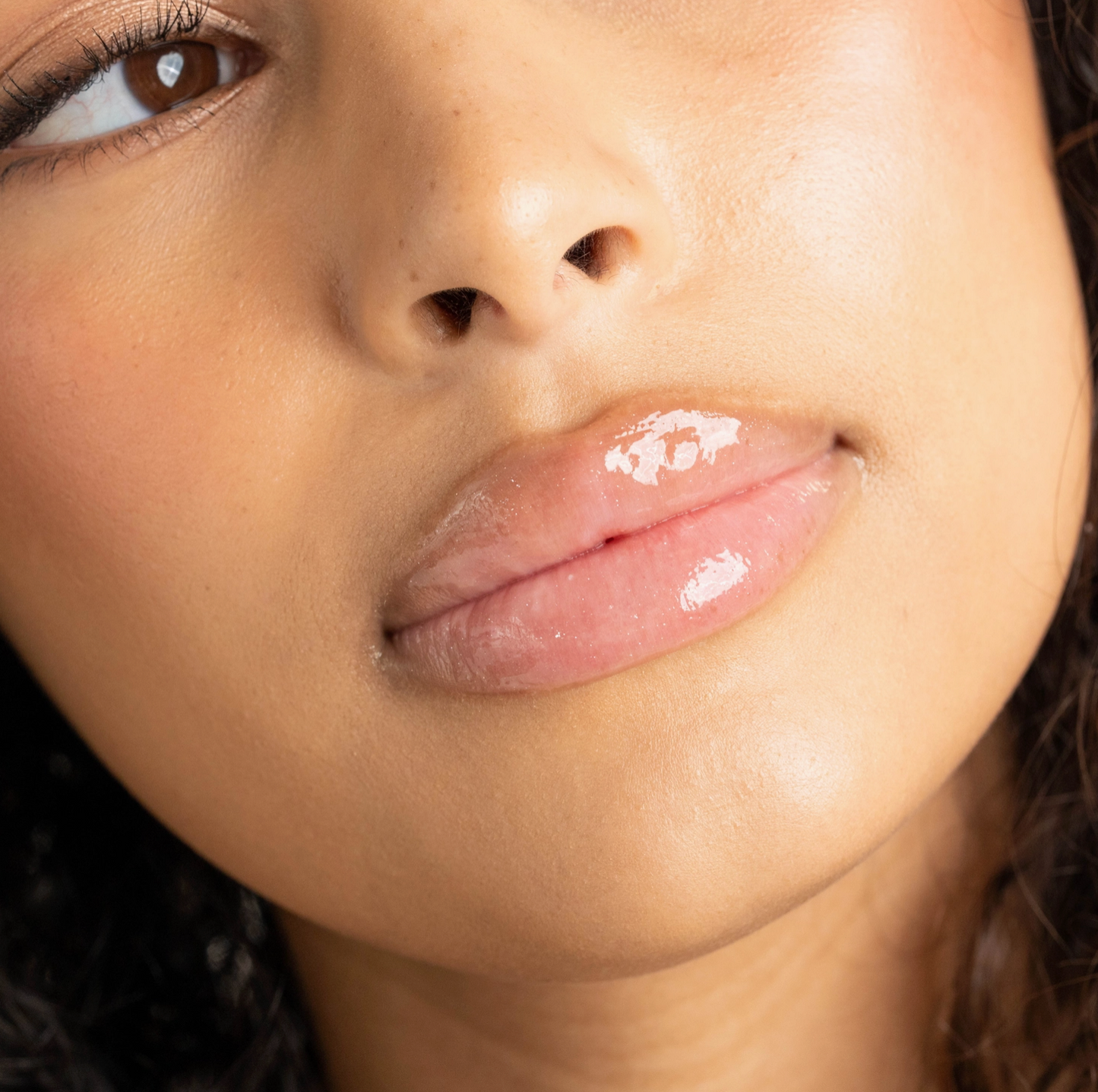 The Lip Elixir - Luxury Lip Oil with Rose Quartz Rollerball