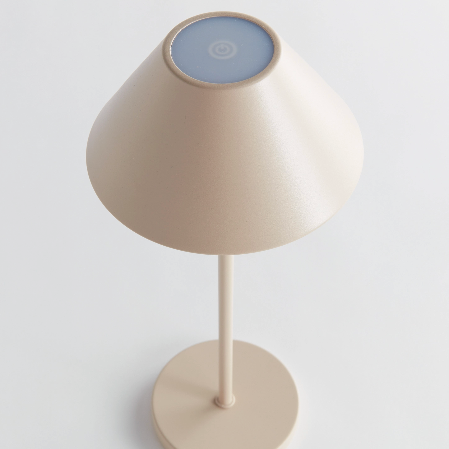 Cordless Portable Lamp