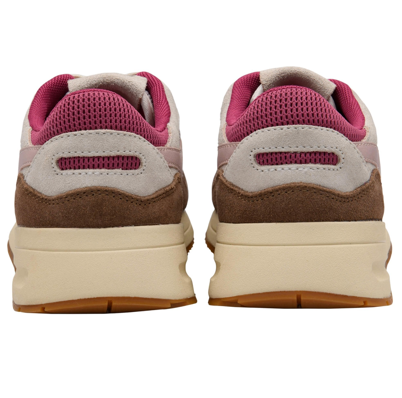Delta Sneakers