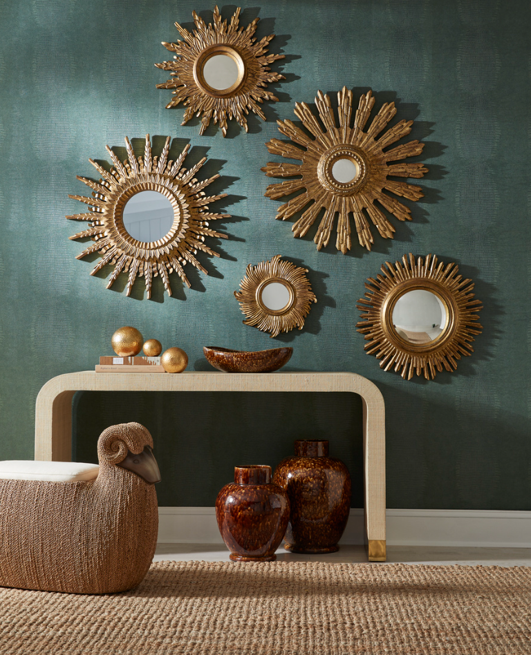 Aurora Mirror