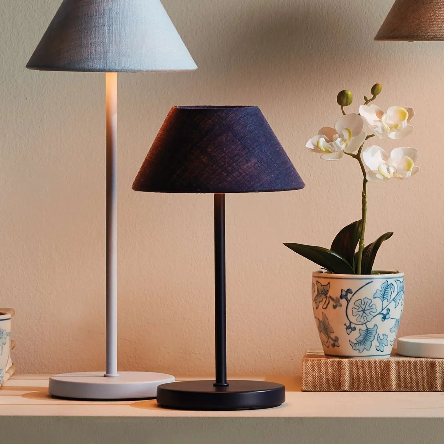 Alluna Cordless Portable Led Lamp