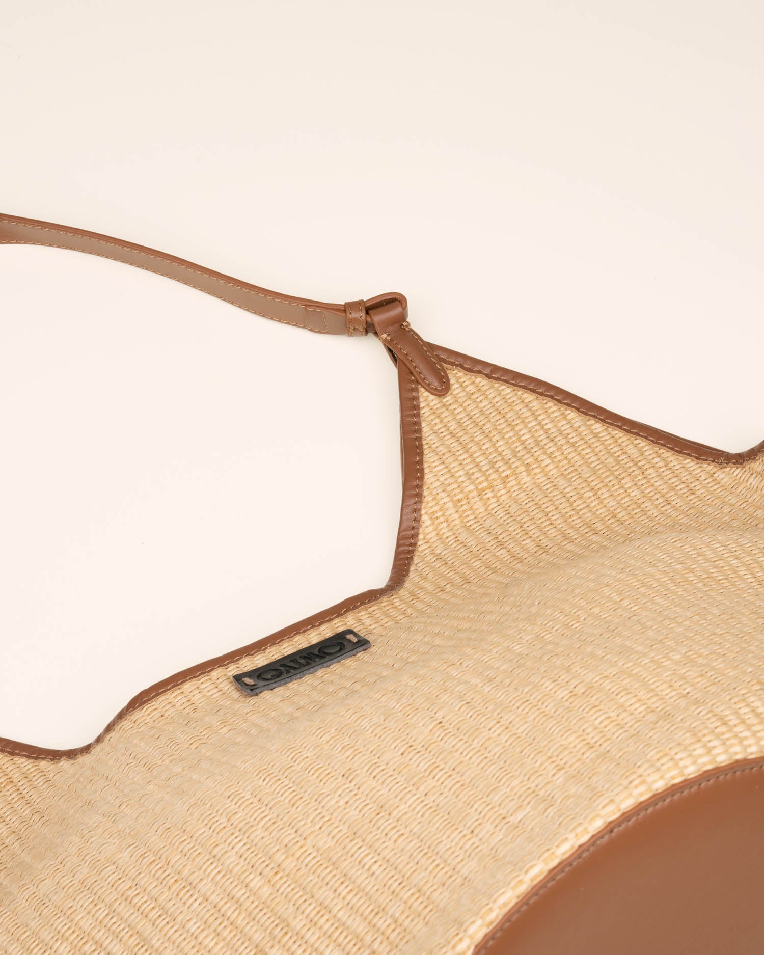 Nalda Bag in Beige
