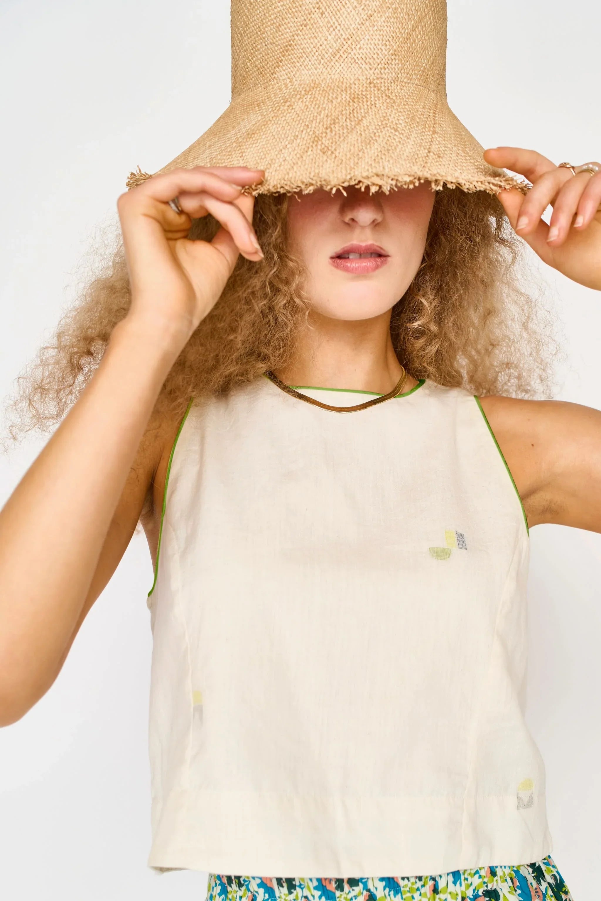 🌸 Hello Spring! Stylish Staples for the Savannah & Bluffton Woman