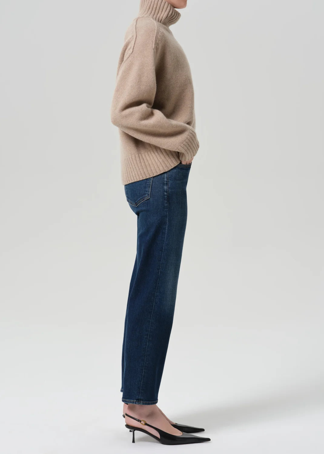 Palma Straight Clean Hem in Moonlight