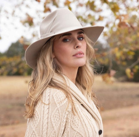 Wool Gardenia Hat