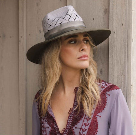 Laurel Hat