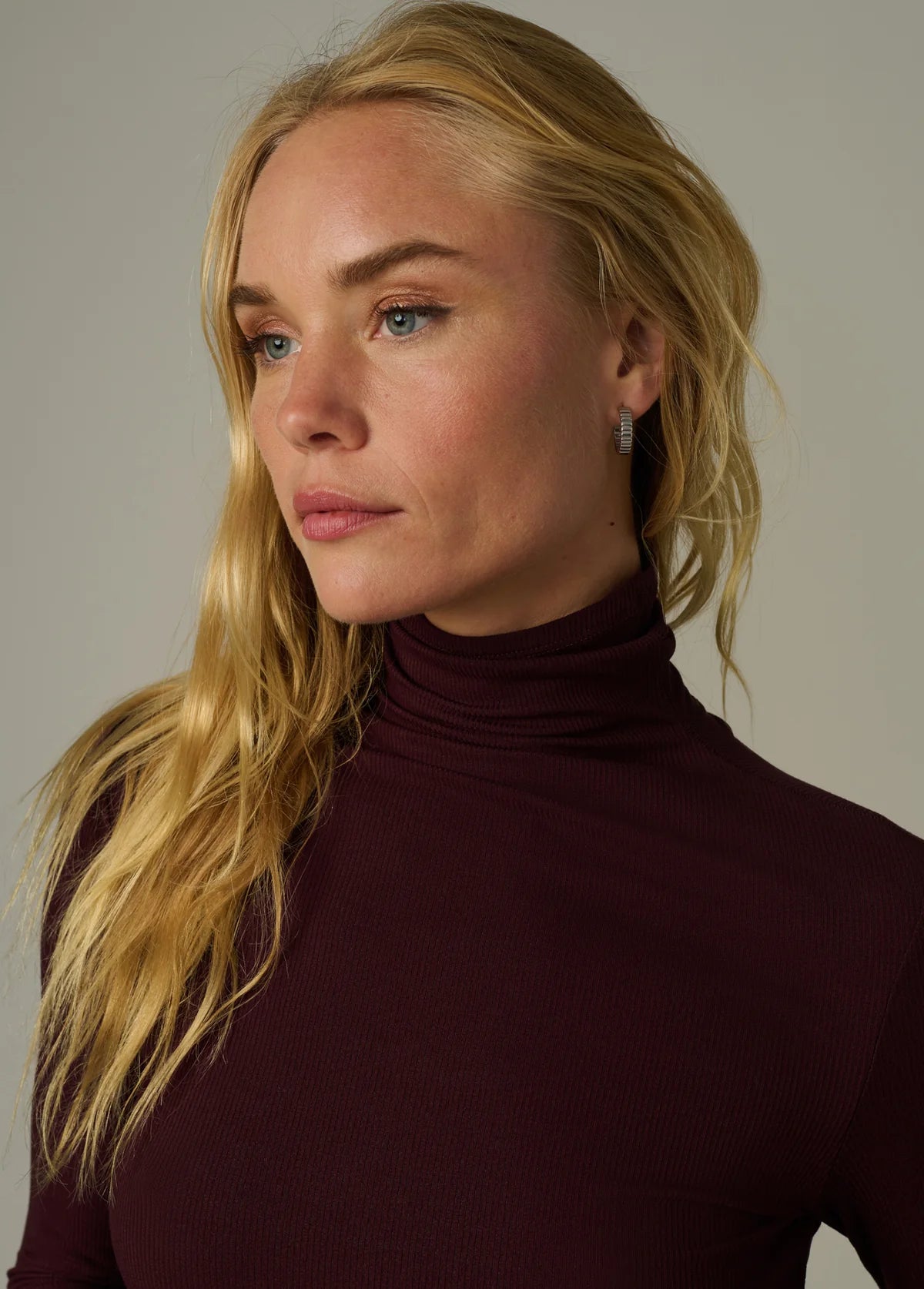 The Tony Long Sleeve Top in Bordeaux