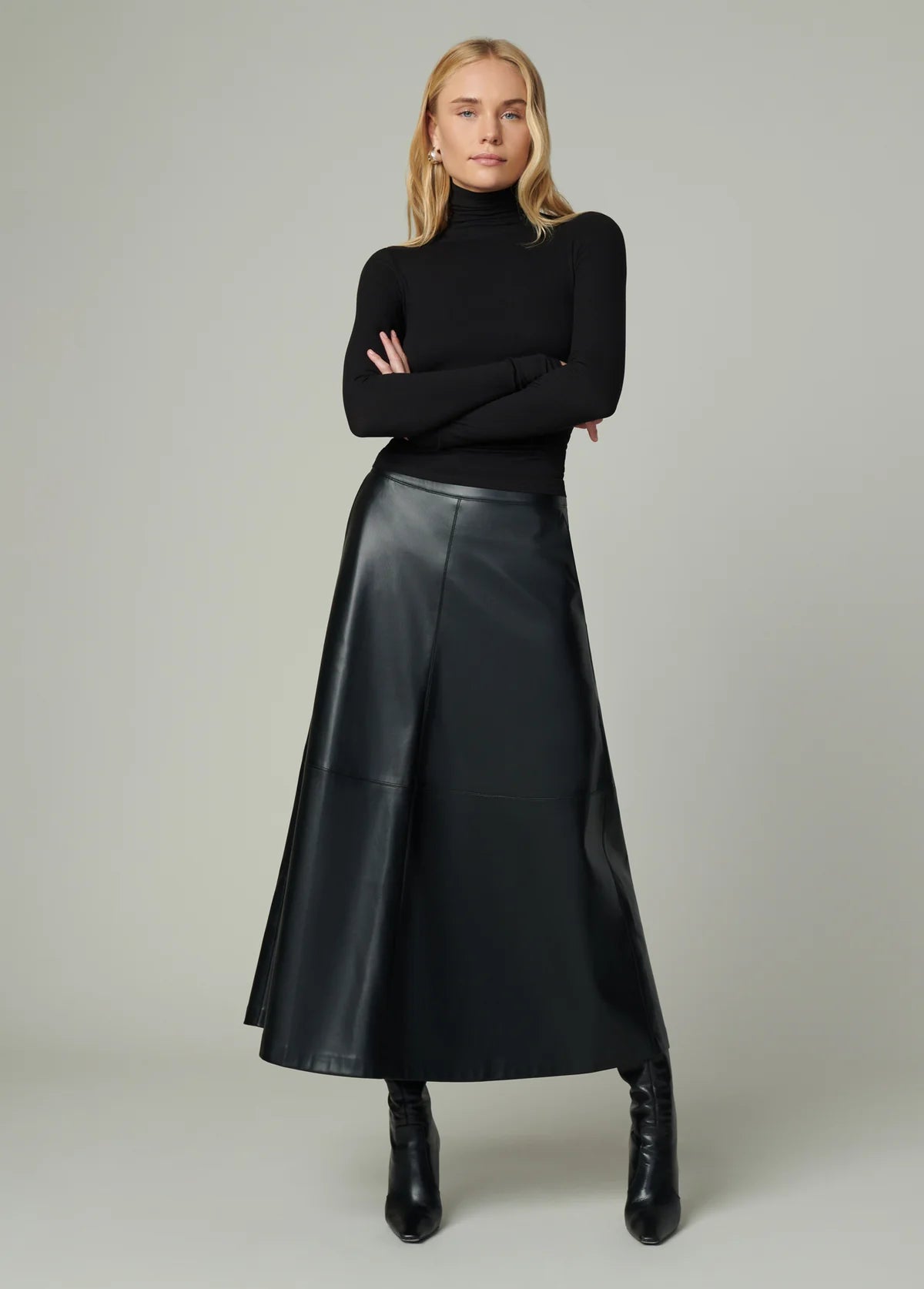 The Tony Long Sleeve Top in Black