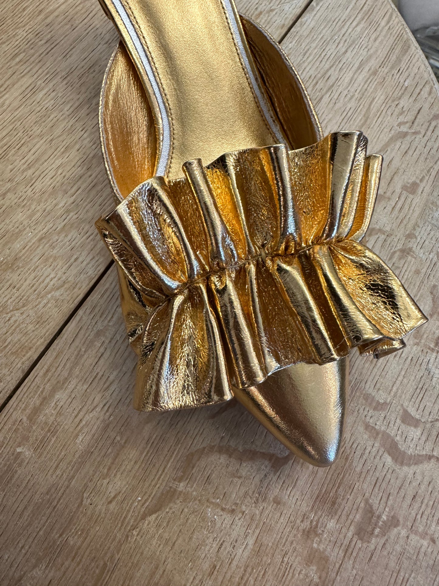 Bella Ruffle Kitten Heel