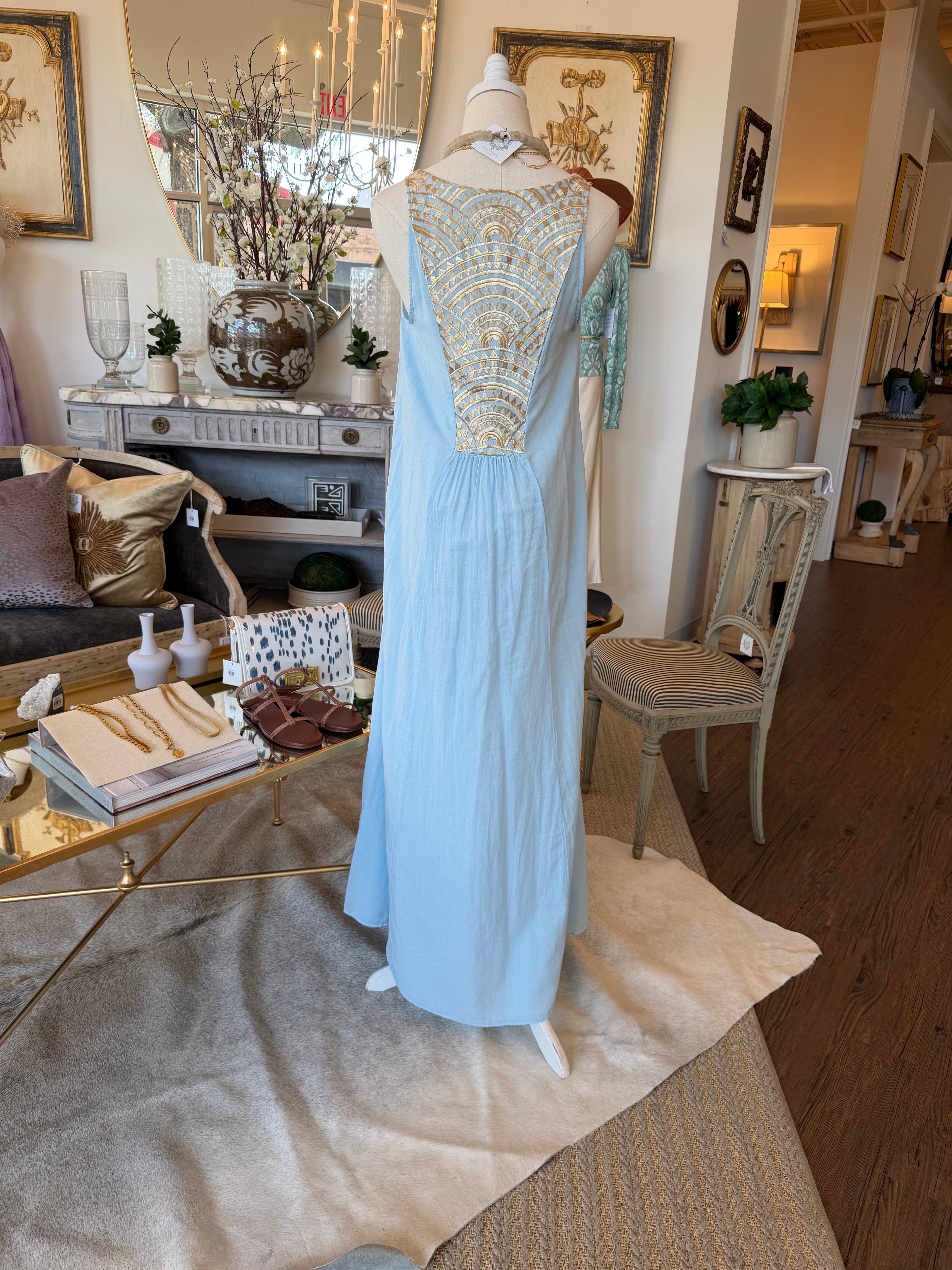 New Triangle Sleeveless Maxi Dress