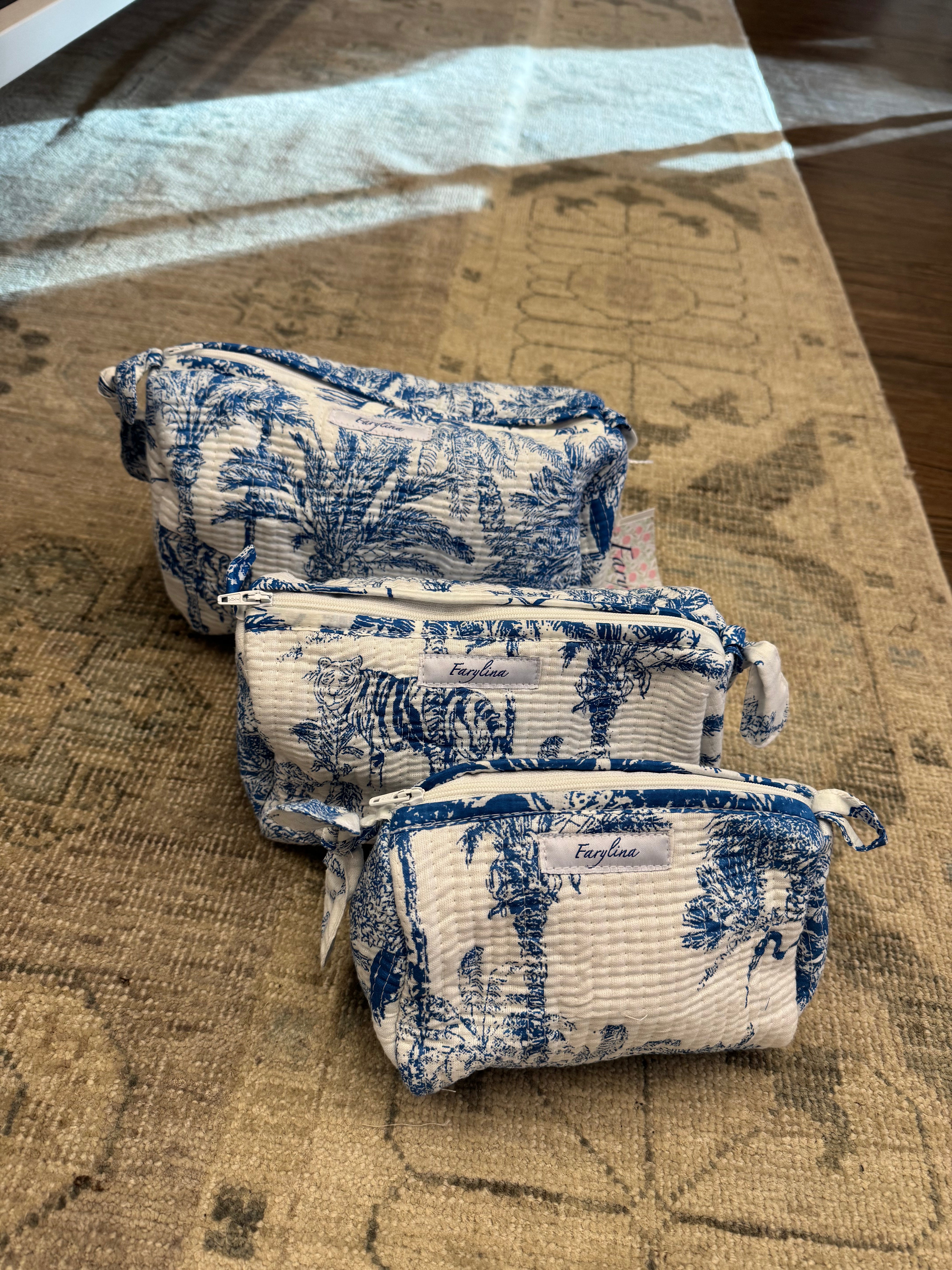 Belle Quilted Toiletry Set