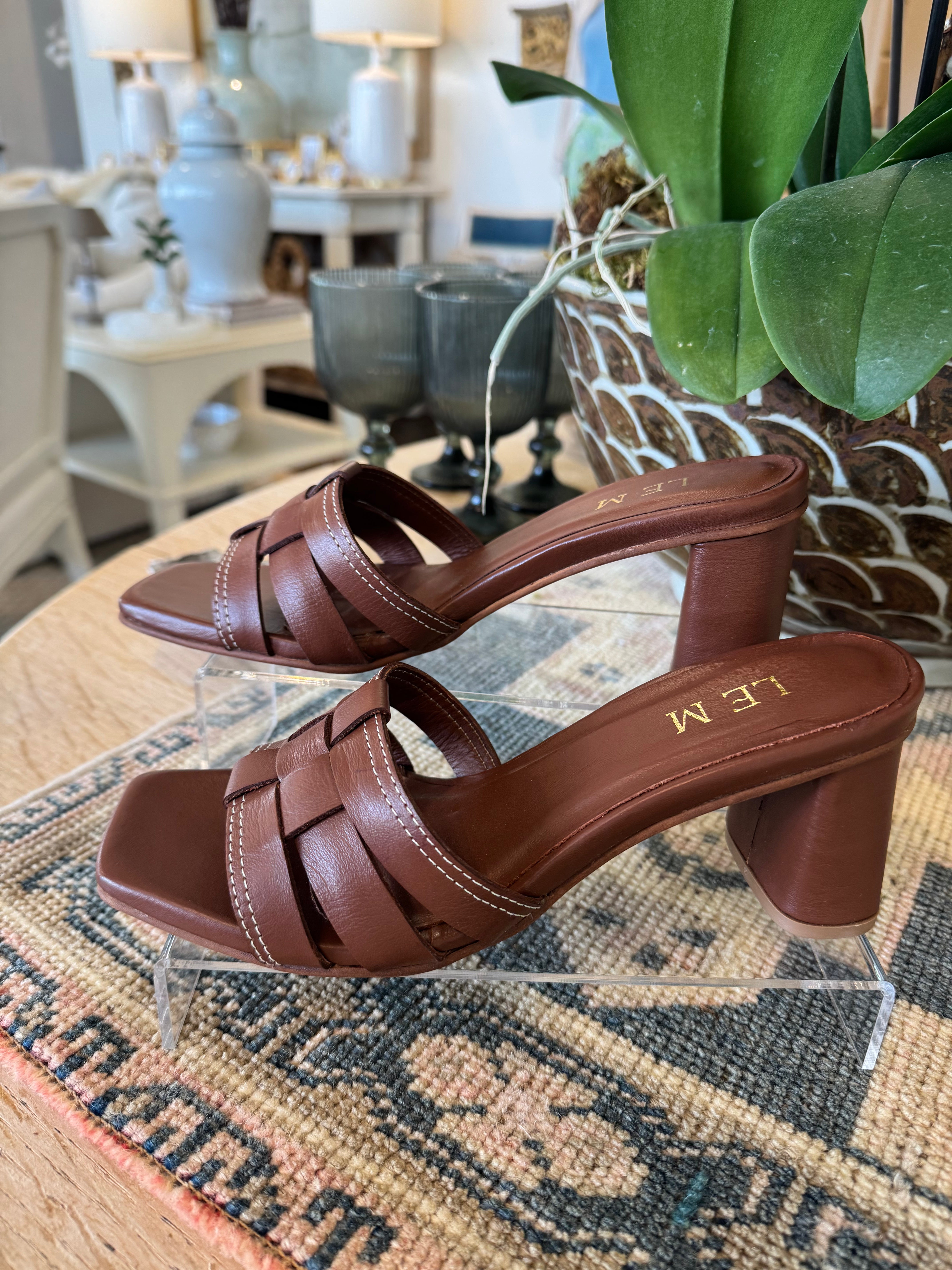 Corina Sandal in Brown