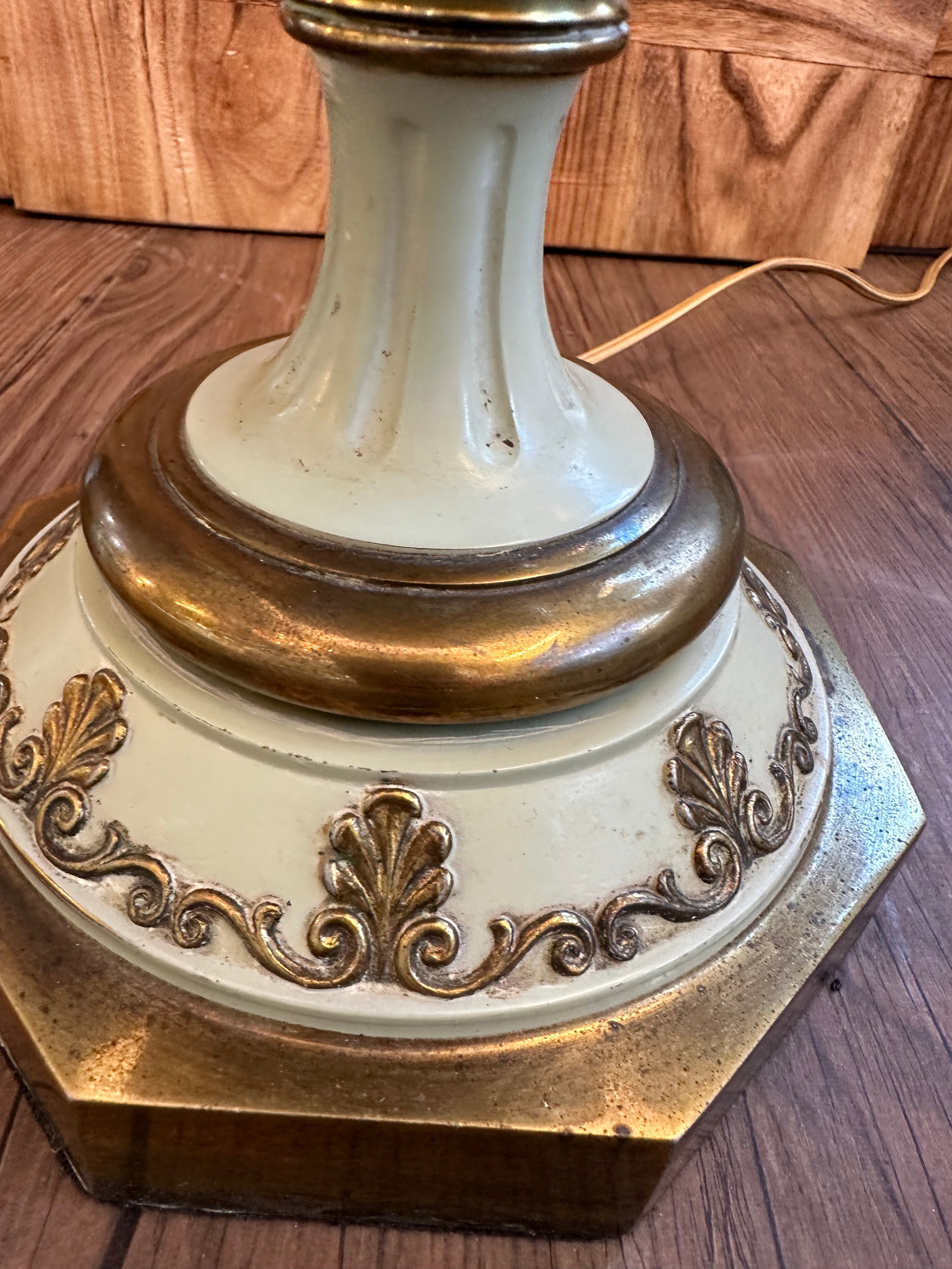 Antique Green Vessel Lamp