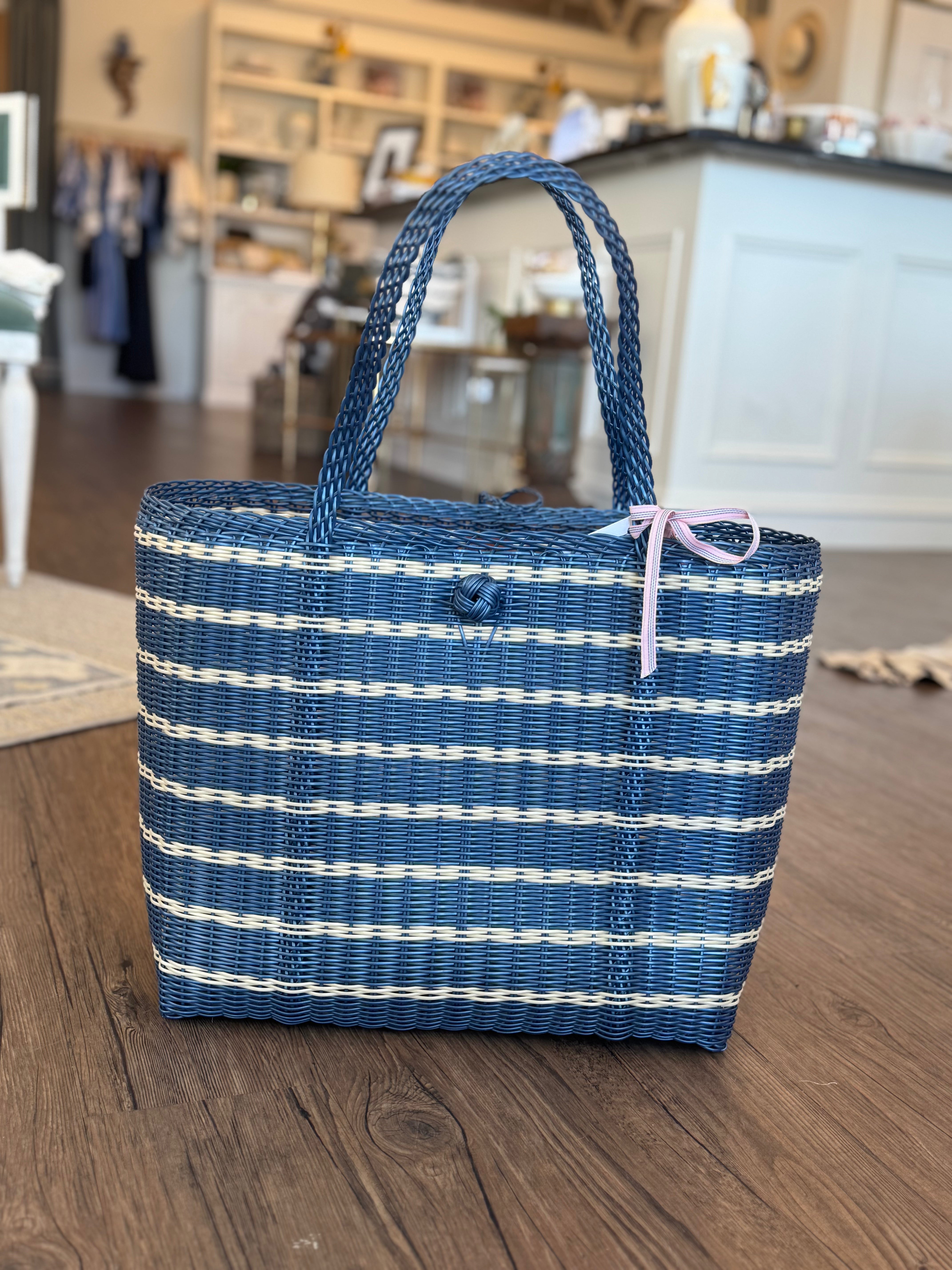 The Lilley Line Medium Tote