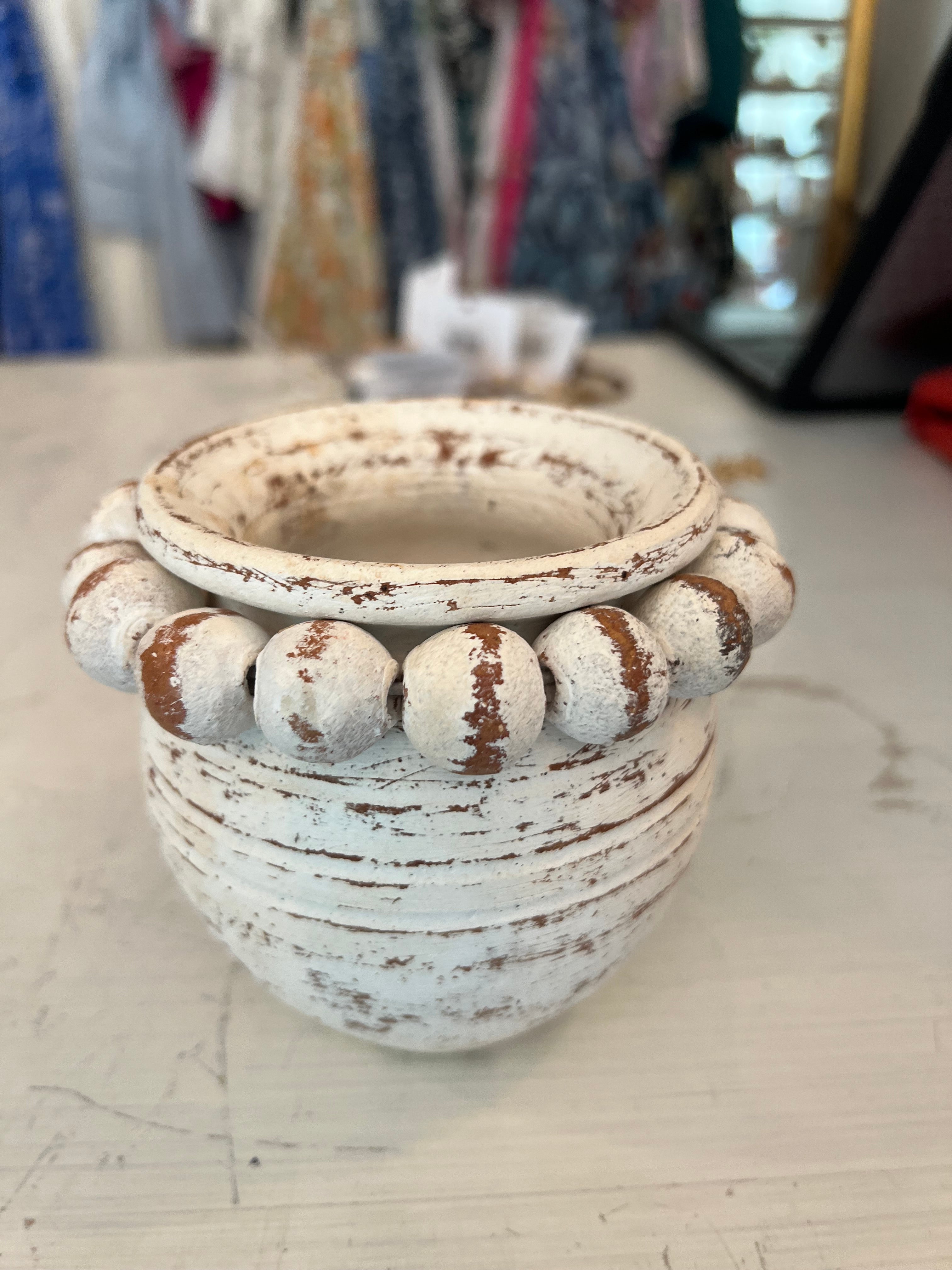 Beadzie Vessel in White
