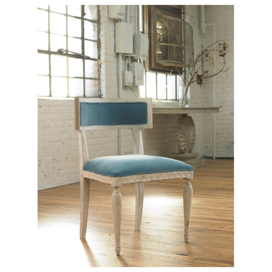 Delphi Chair