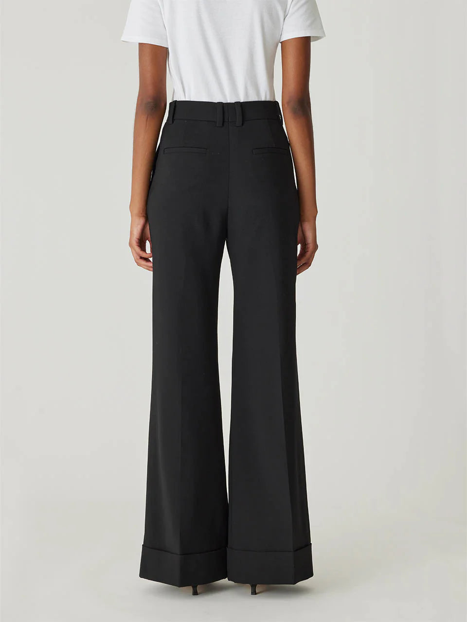 Refined Suiting Wide-Leg Trouser
