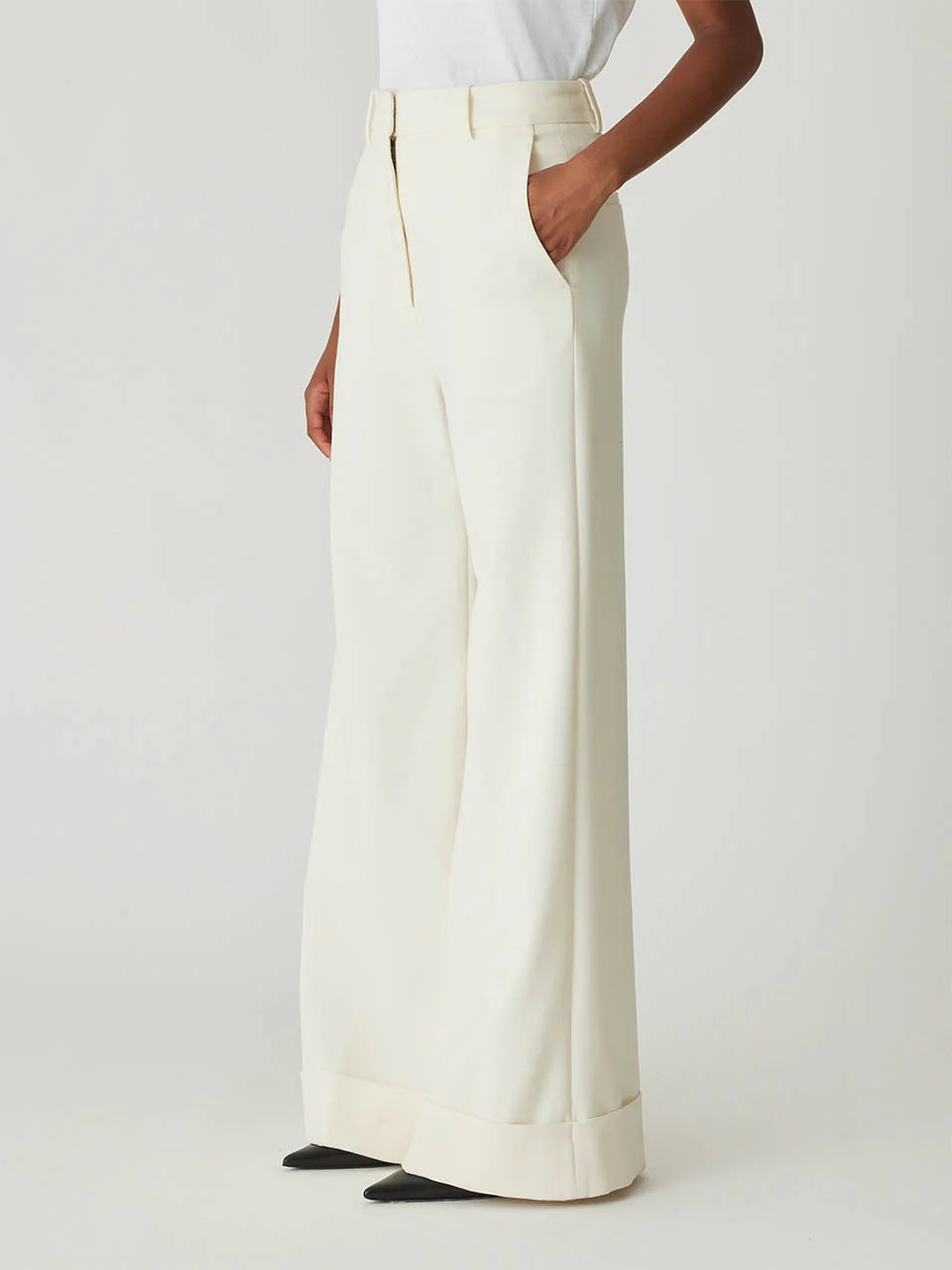 Refined Suiting Wide-Leg Trouser