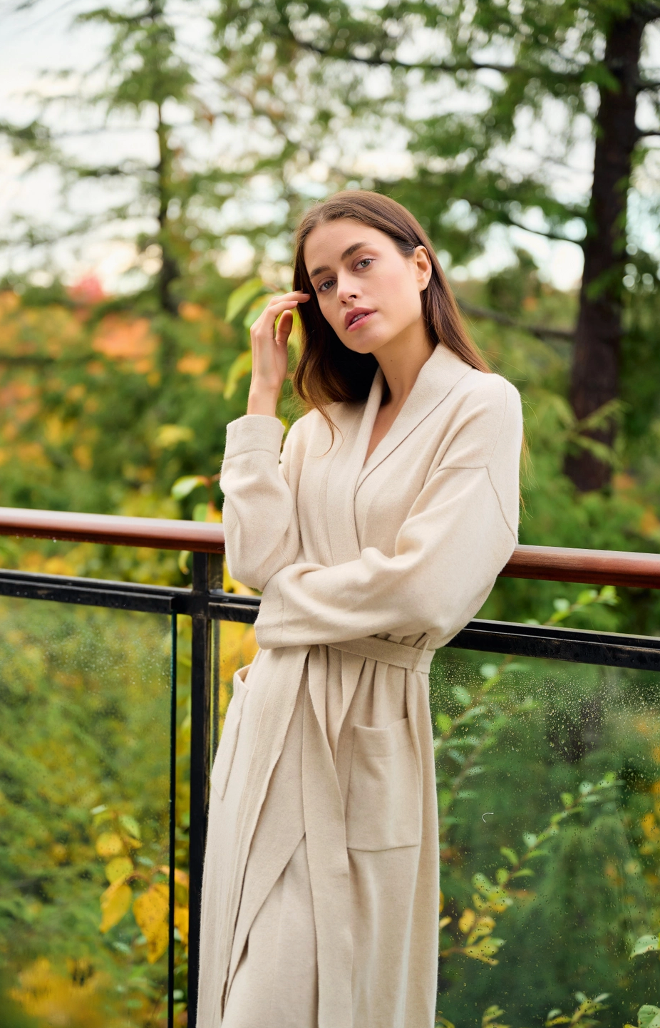 Pure Cashmere Long Robe in Champagne