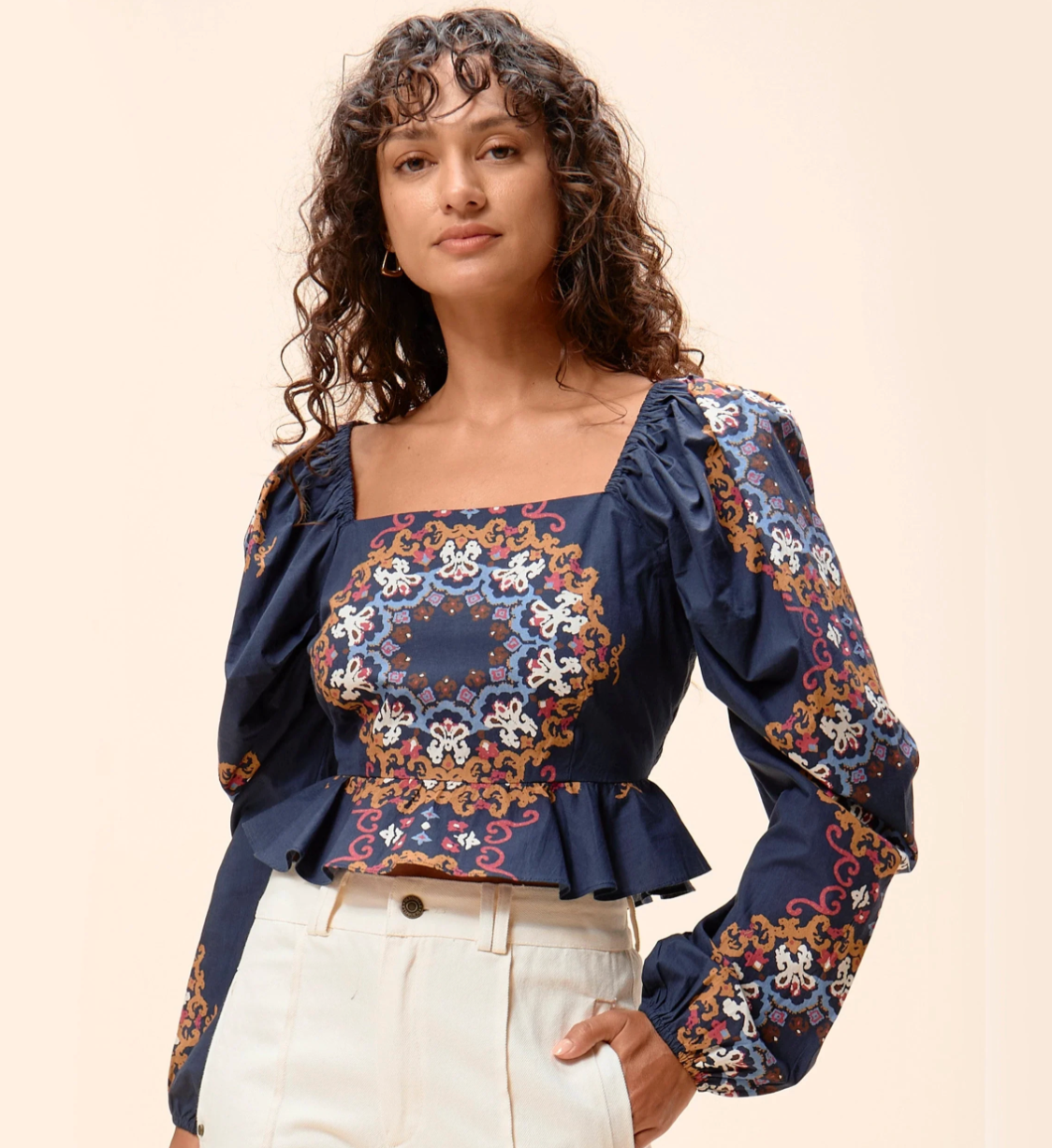 Elizabeth Top