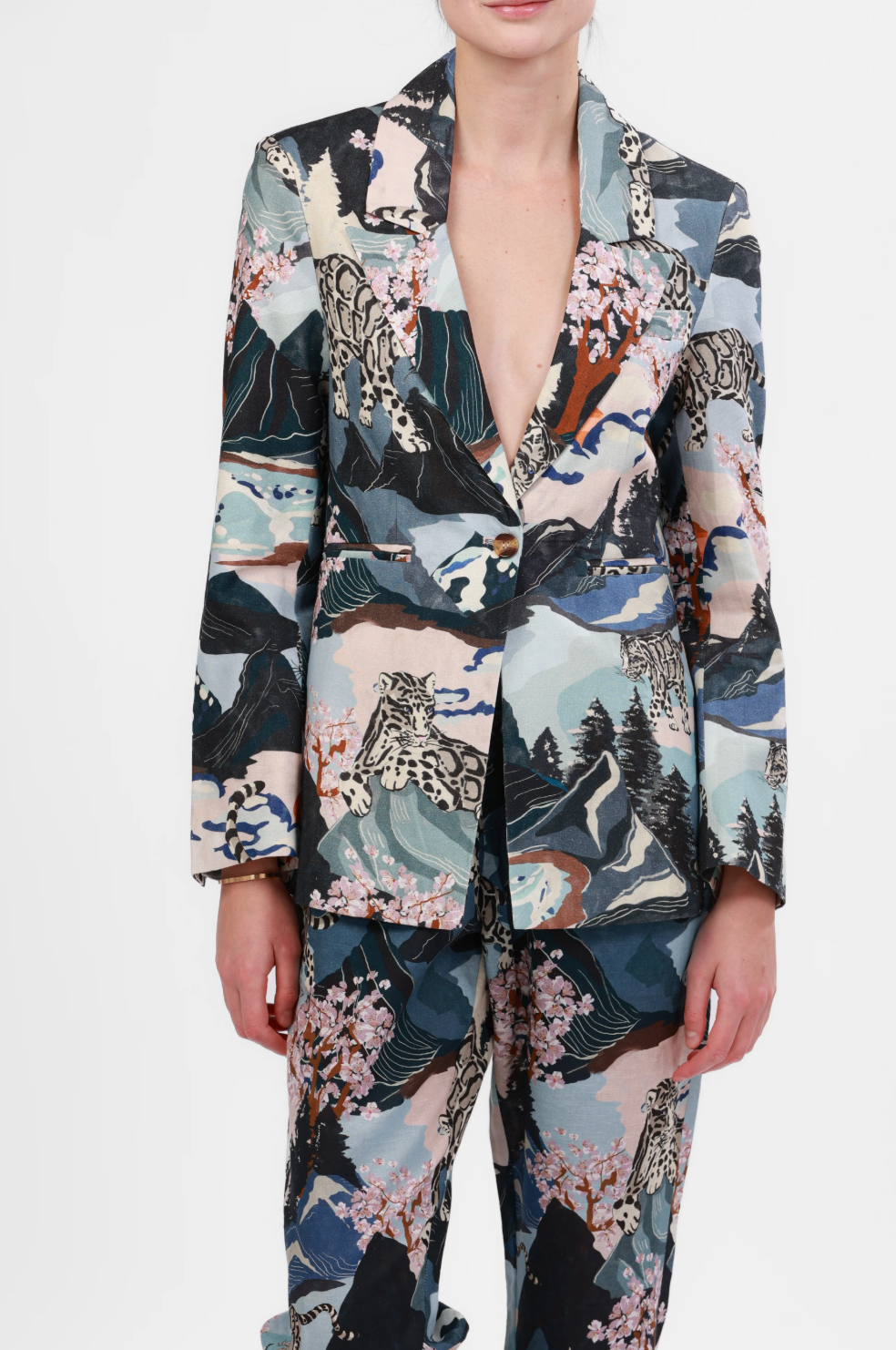Blazer Snow Leopard Blue