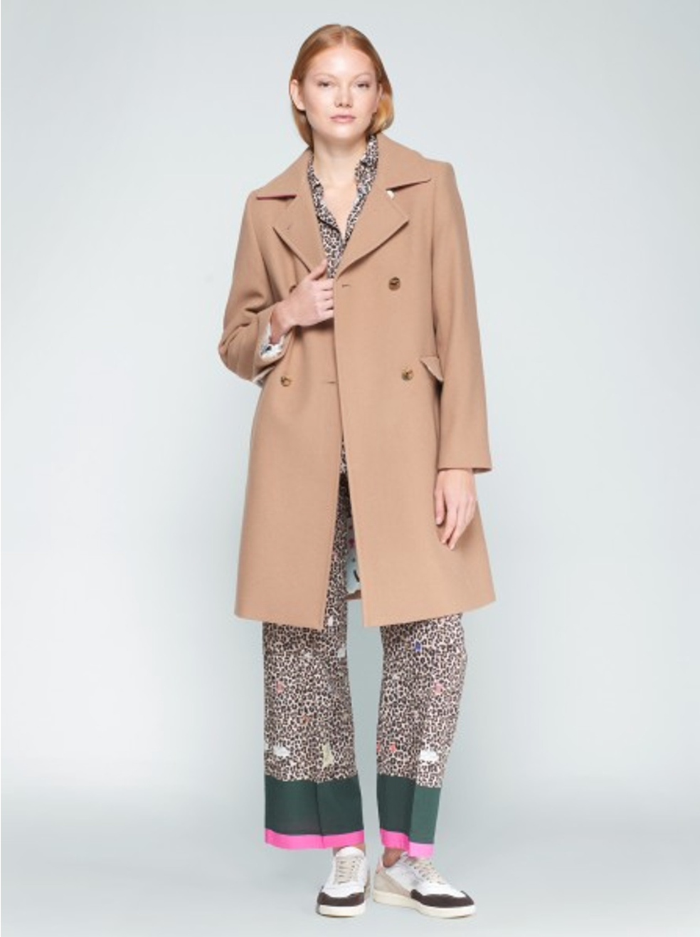 Vilagallo Kate Camel Double Breasted Coat