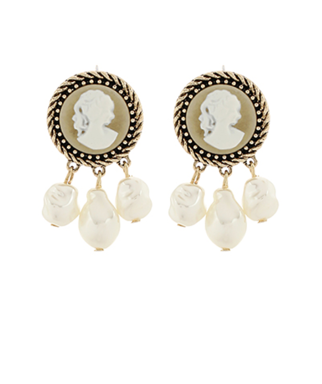 Cameo Fringe Baroque Pearl Earrings