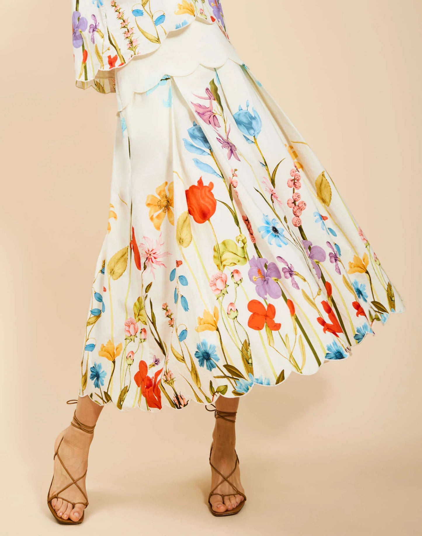 Sonata Scallop Midi Skirt in Garden Muse