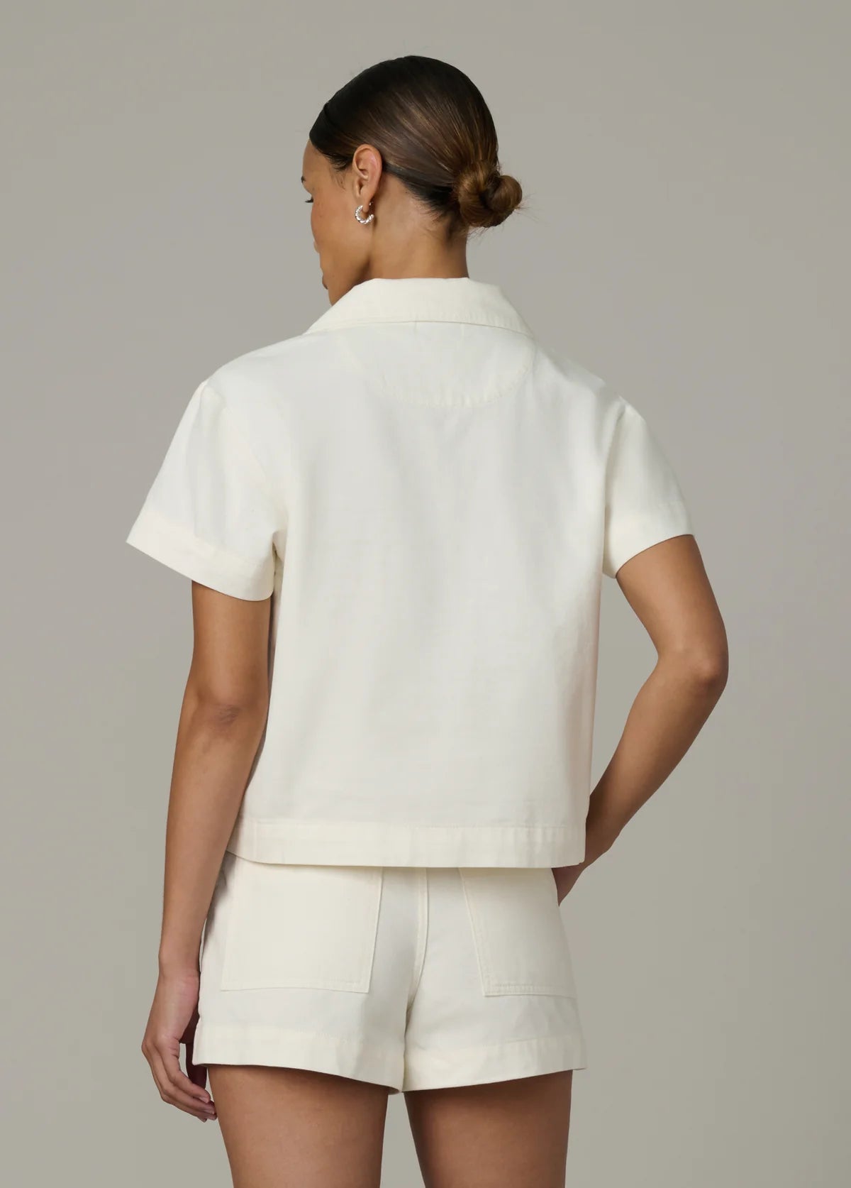 The Lillian Denim Popover Shirt in Milk