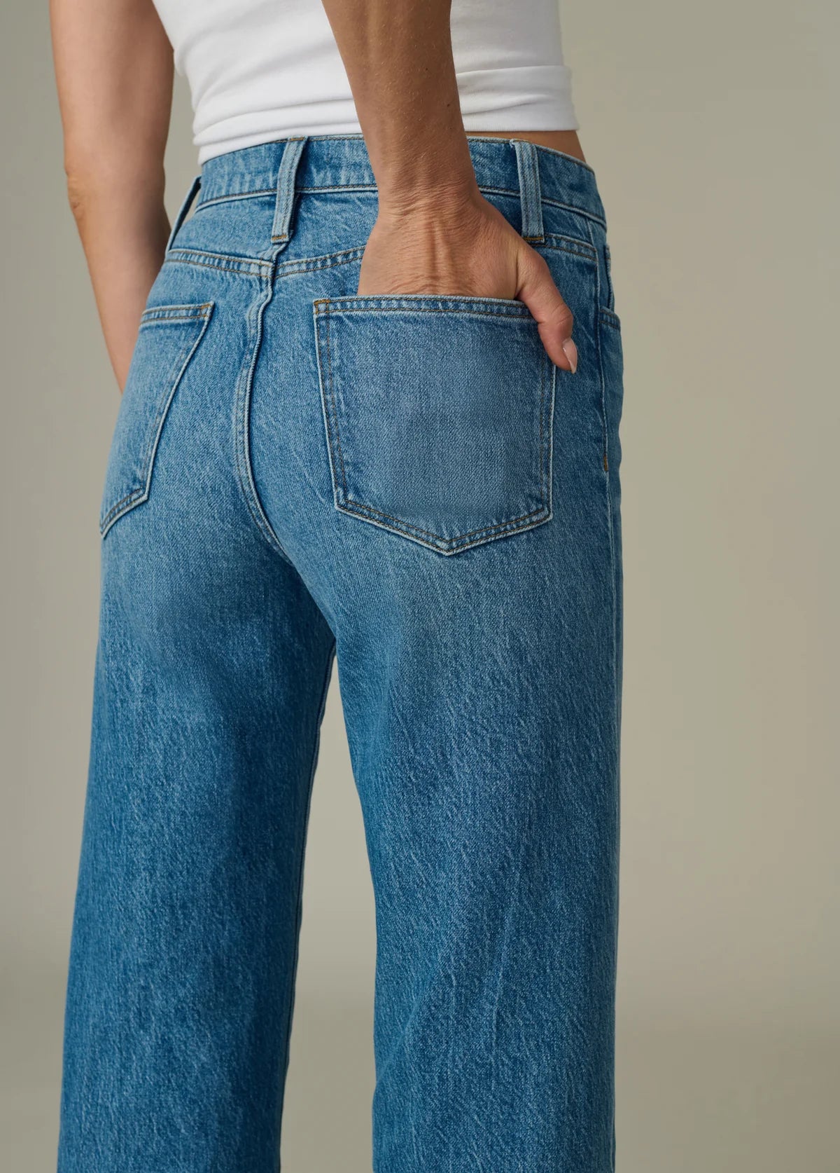 The Blake Cropped Wide Leg in Graceful