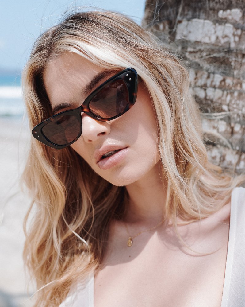 Astrid Tort/Brown Sunglasses