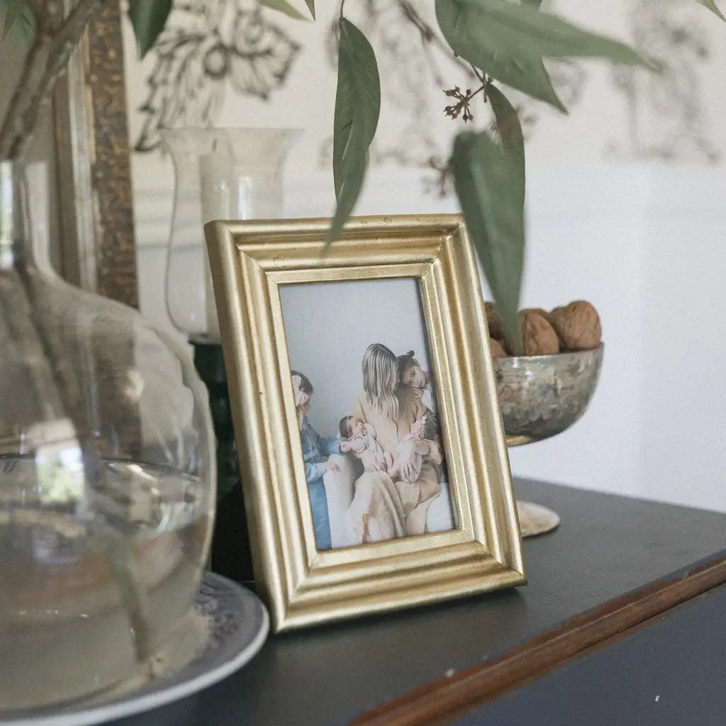 Double Ridge Photo Frame