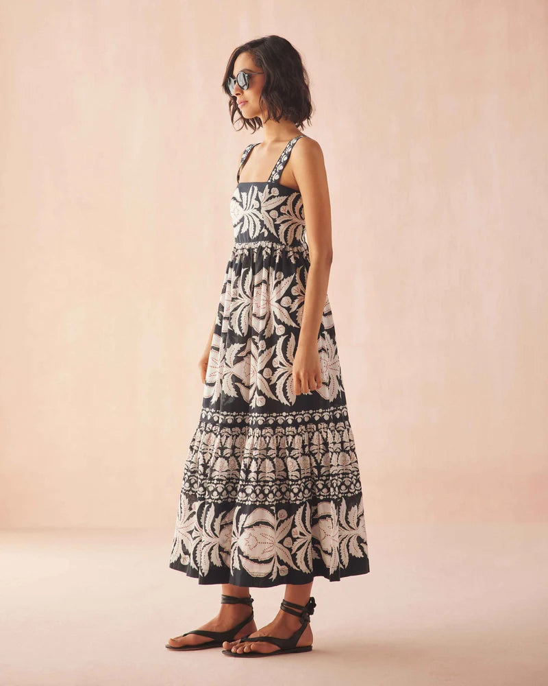 Leena Maxi Dress in Nikita Oyster
