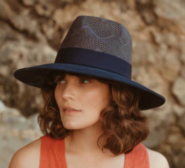 Freya Hat Cedar